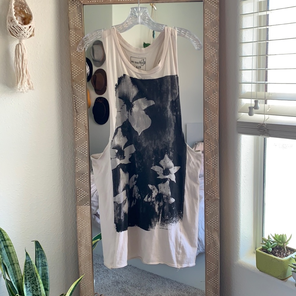 Free People Blank Canvas Graphic Tunic Tank
